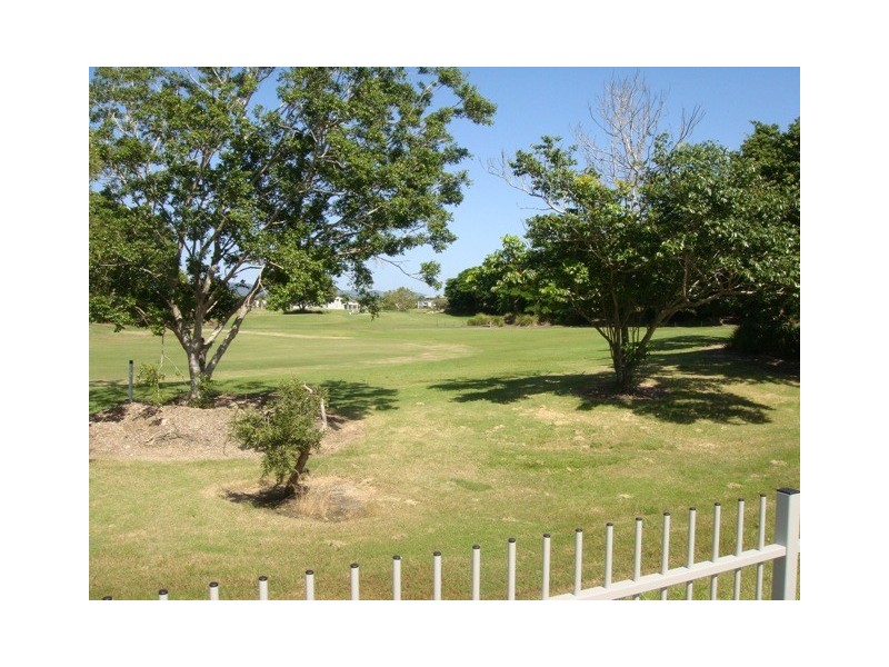 9116 Peter Senior Drive, Hope Island QLD 4212
