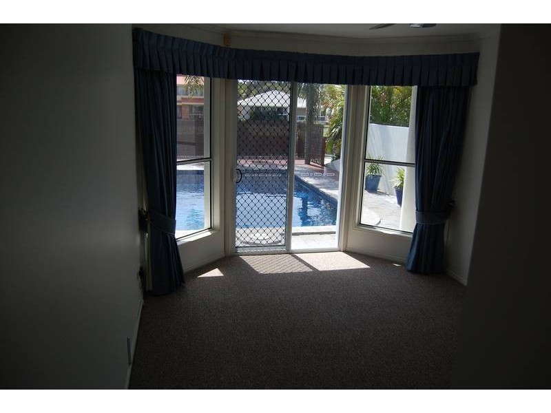 Runaway Bay QLD 4216