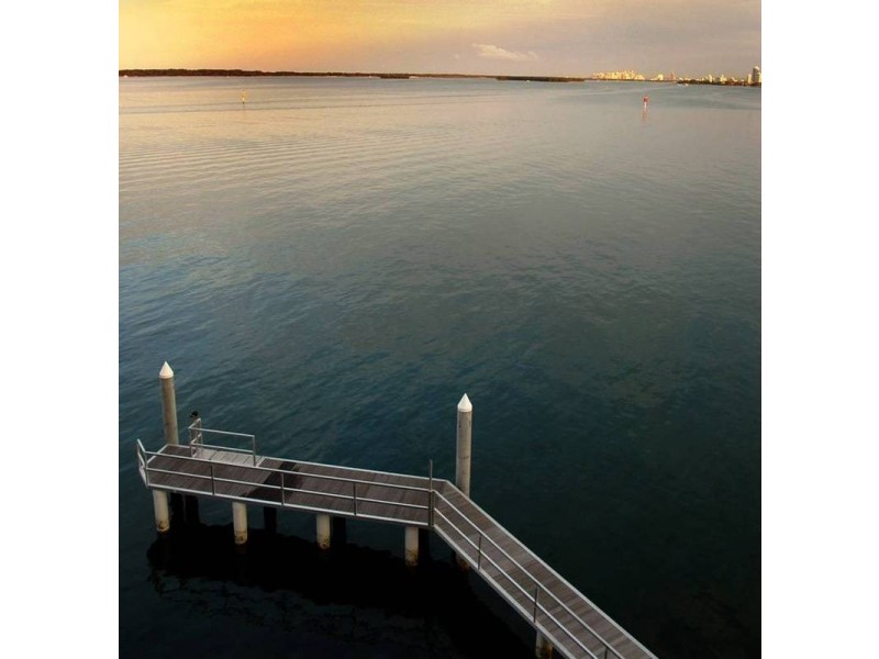 21 King Arthurs Court, Sovereign Islands QLD 4216