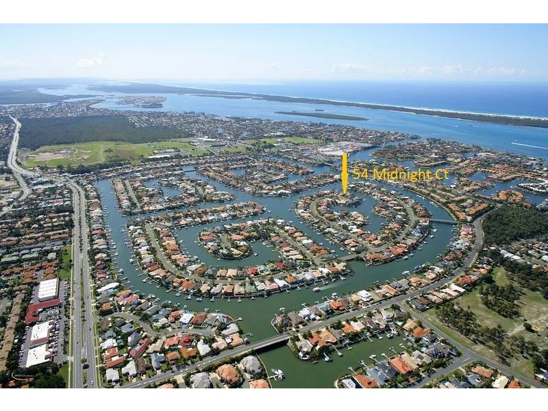 54 Midnight Ct, Runaway Bay QLD 4216