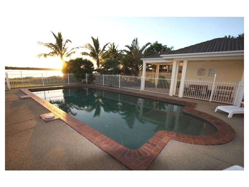 11/1 Poinsettia Ave, Hollywell QLD 4216