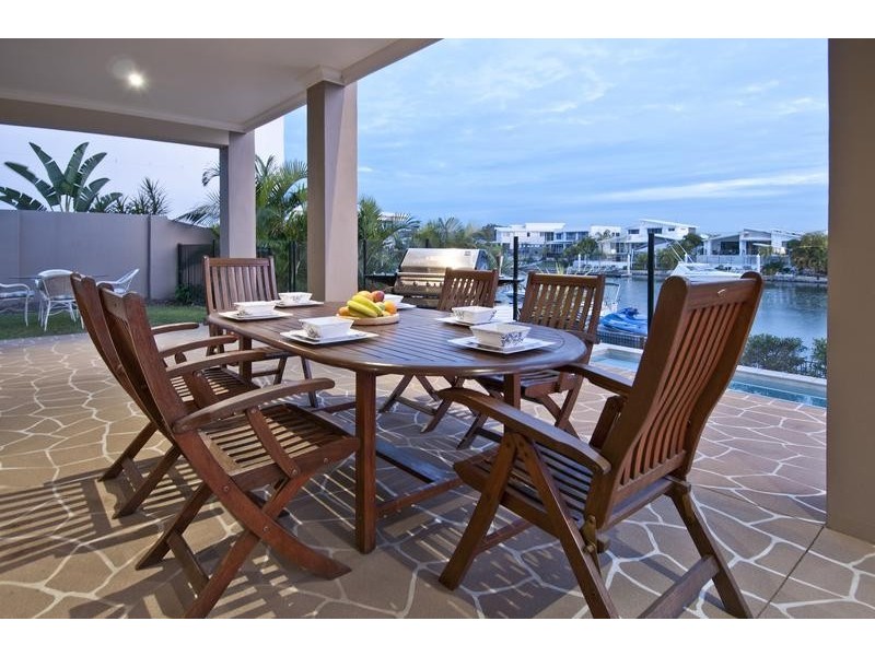 Hope Island QLD 4212