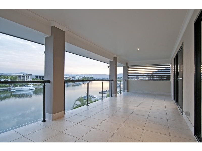 Hope Island QLD 4212