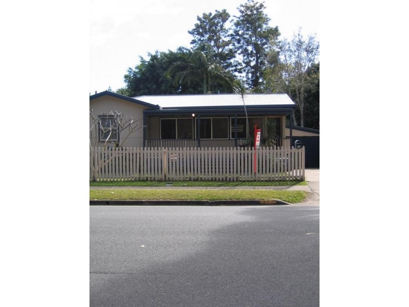 57 Ocean St, Runaway Bay QLD 4216