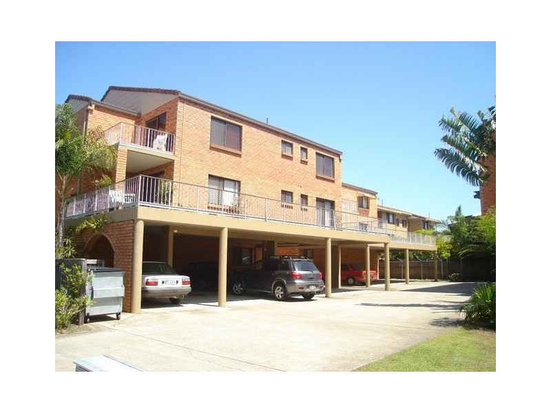 5/16 Madang Cres, Runaway Bay QLD 4216