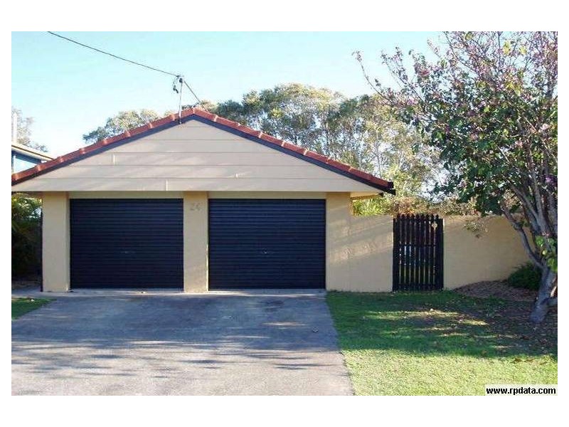 2/24 Bruce Av, Paradise Point QLD 4216