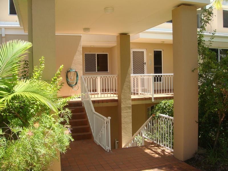 3 Marina Cresent, Runaway Bay QLD 4216