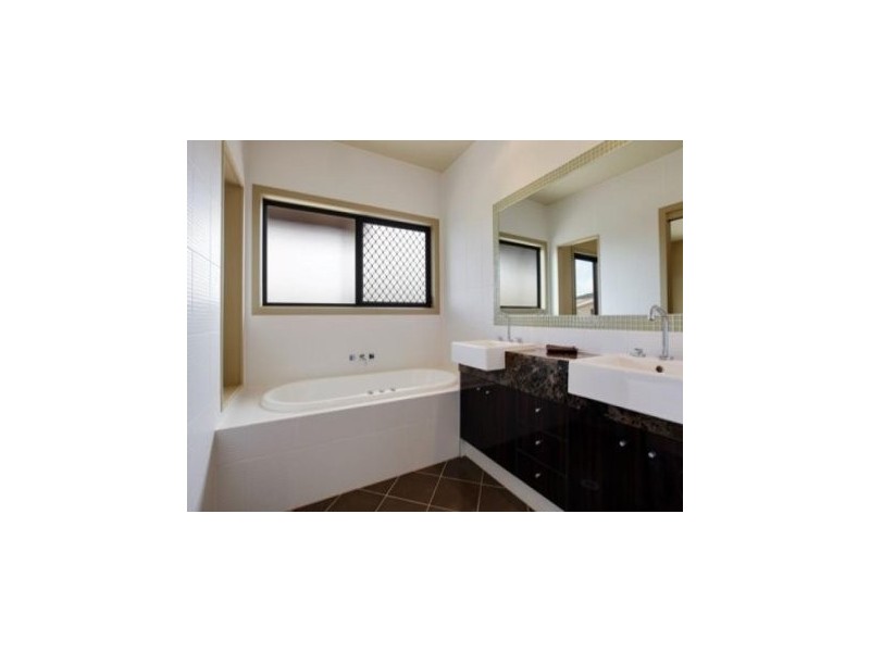 364 Gilston Road, Gilston QLD 4211