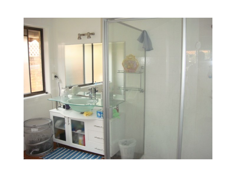 34 Sundance Way, Runaway Bay QLD 4216