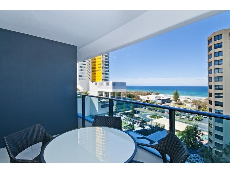805/4 Charles Ave, Broadbeach QLD 4218