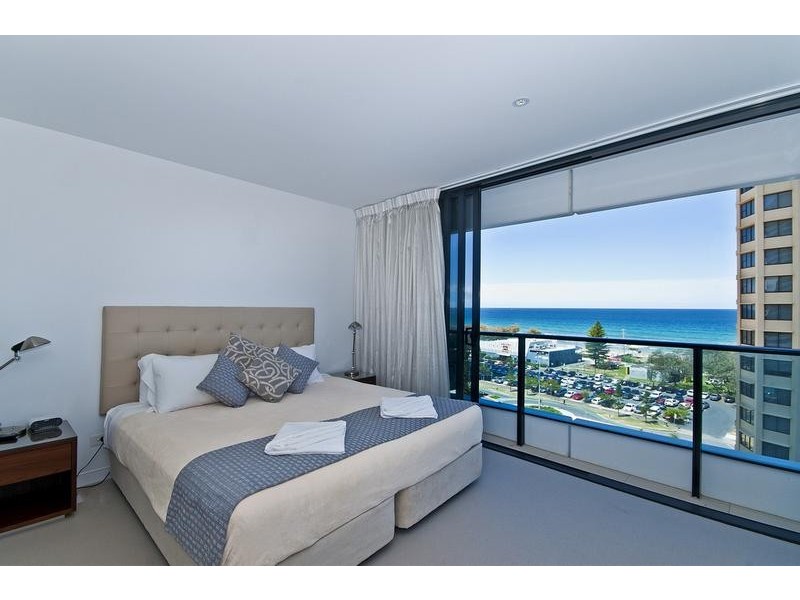 906/4 Charles, Broadbeach QLD 4218