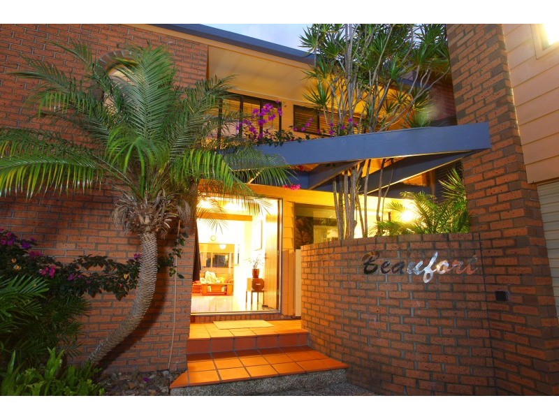 20 Midnight Ct, Runaway Bay QLD 4216