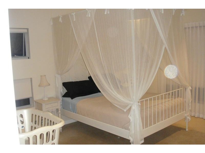 9/32 Oatland Ave, Runaway Bay QLD 4216