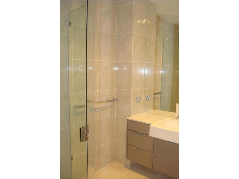 9/32 Oatland Ave, Runaway Bay QLD 4216