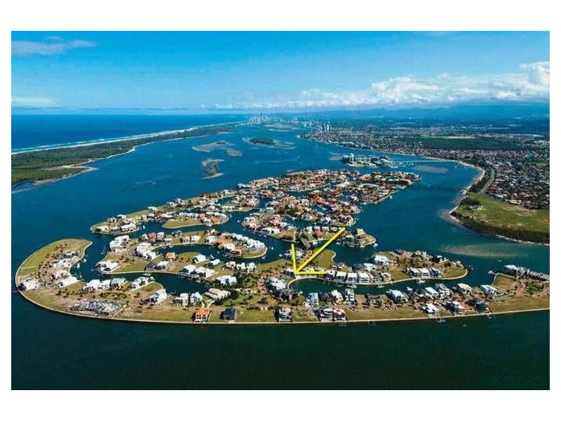 70 The Sovereign Mile, Sovereign Islands QLD 4216