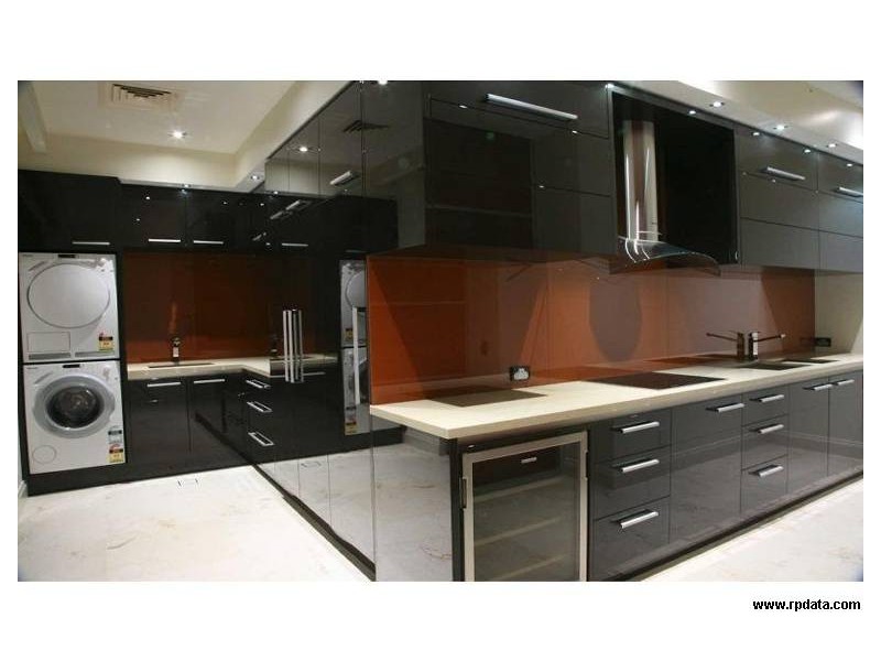 4 King Charles, Sovereign Islands QLD 4216