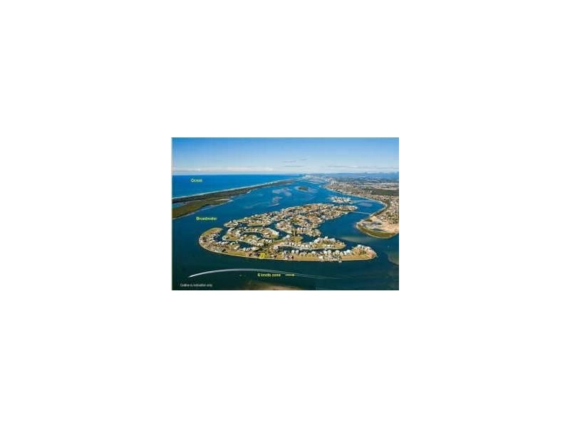 4 KNIGHTSBRIDGE PDE EAST, Sovereign Islands QLD 4216