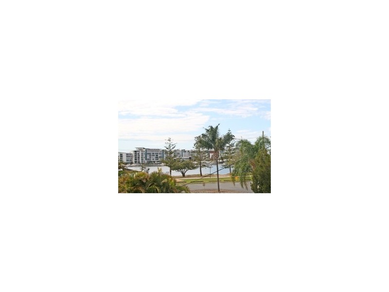5 Abalone Av, Paradise Point QLD 4216