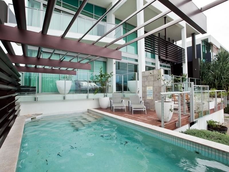 Paradise Point QLD 4216