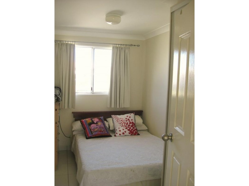 22/4 Brighton St, Biggera Waters QLD 4216