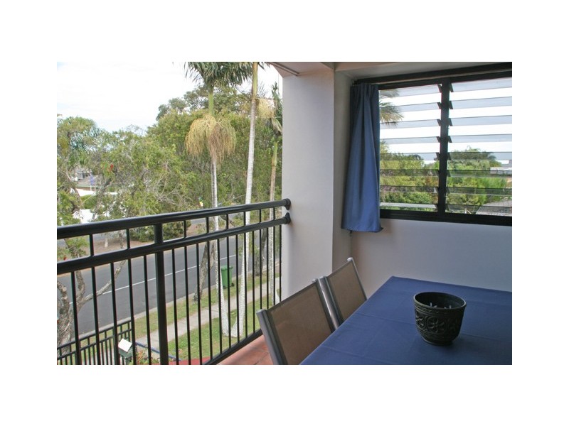 5 Abalone Ave, Paradise Point QLD 4216