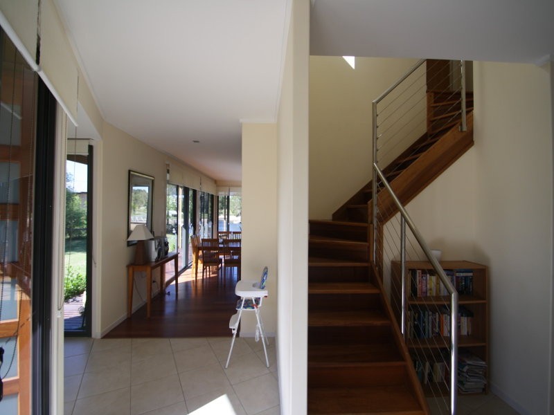 5 DOEBLIEN DR, Paradise Point QLD 4216