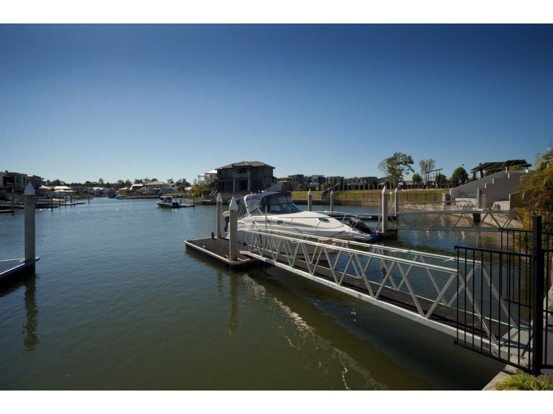 1/25 Compass Drive, Biggera Waters QLD 4216