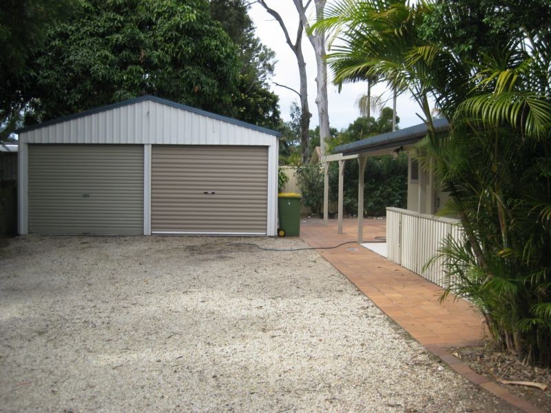 4 Chiba St, Coombabah QLD 4216