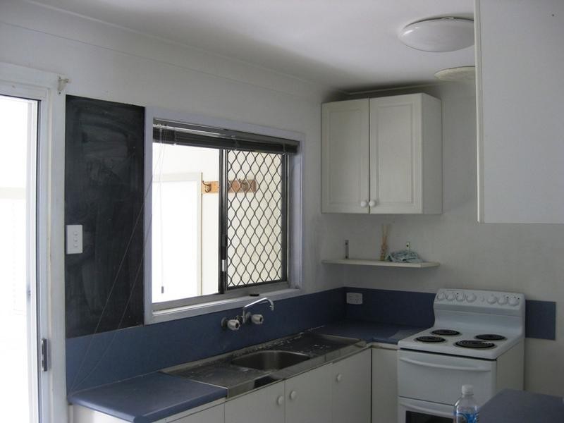 4 Chiba St, Coombabah QLD 4216