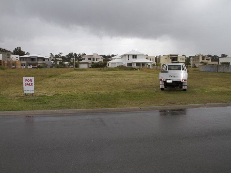 10 THE BOULEVARD, Benowa QLD 4217