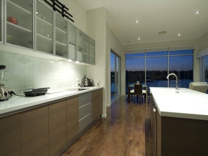 17 Manacor Pl, Runaway Bay QLD 4216