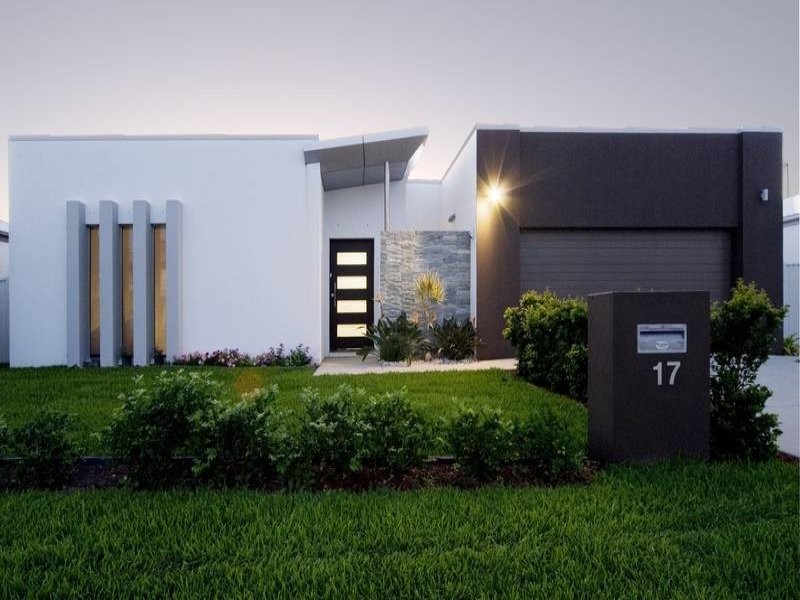 17 Manacor Pl, Runaway Bay QLD 4216