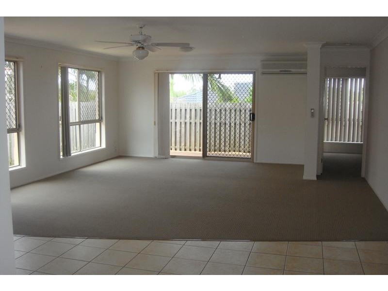 81 Marble Arch Place, Arundel QLD 4214