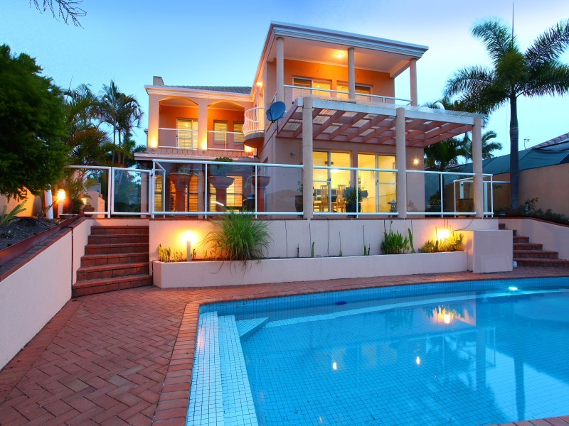 23 Sundance Way, Runaway Bay QLD 4216