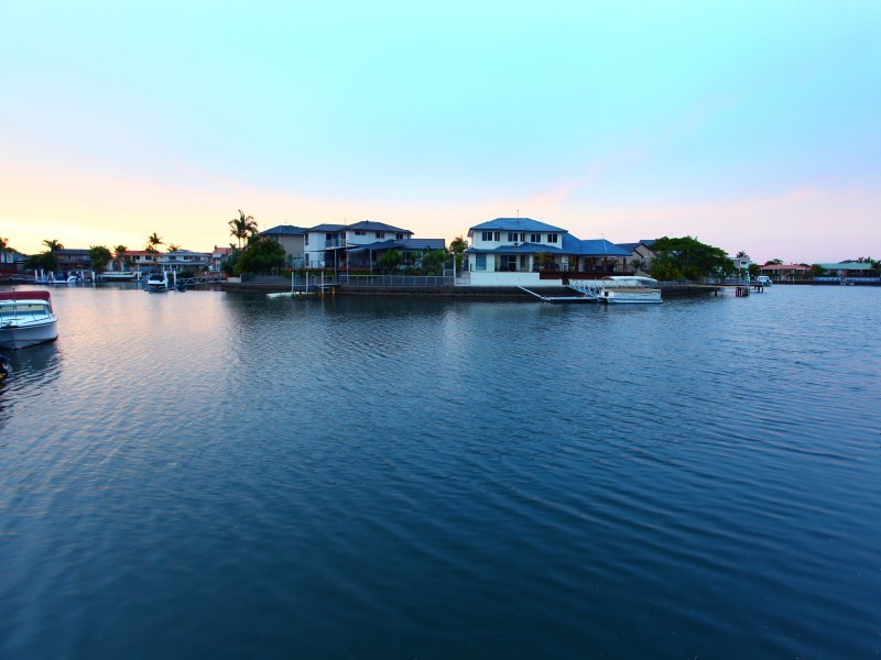 23 Sundance Way, Runaway Bay QLD 4216