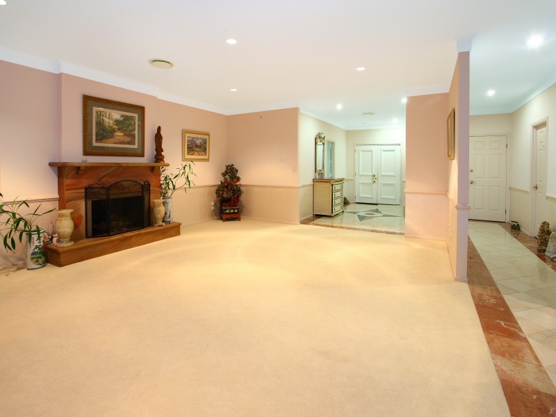 23 Sundance Way, Runaway Bay QLD 4216