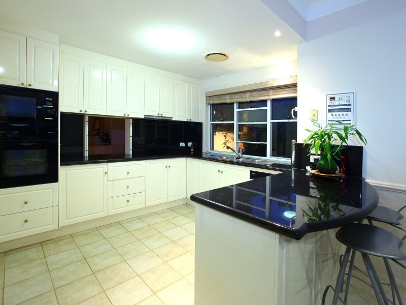 23 Sundance Way, Runaway Bay QLD 4216