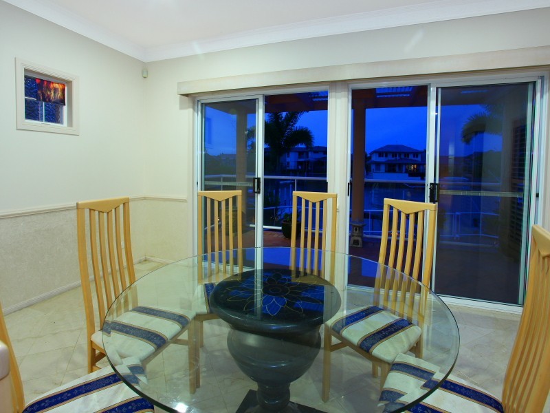 23 Sundance Way, Runaway Bay QLD 4216