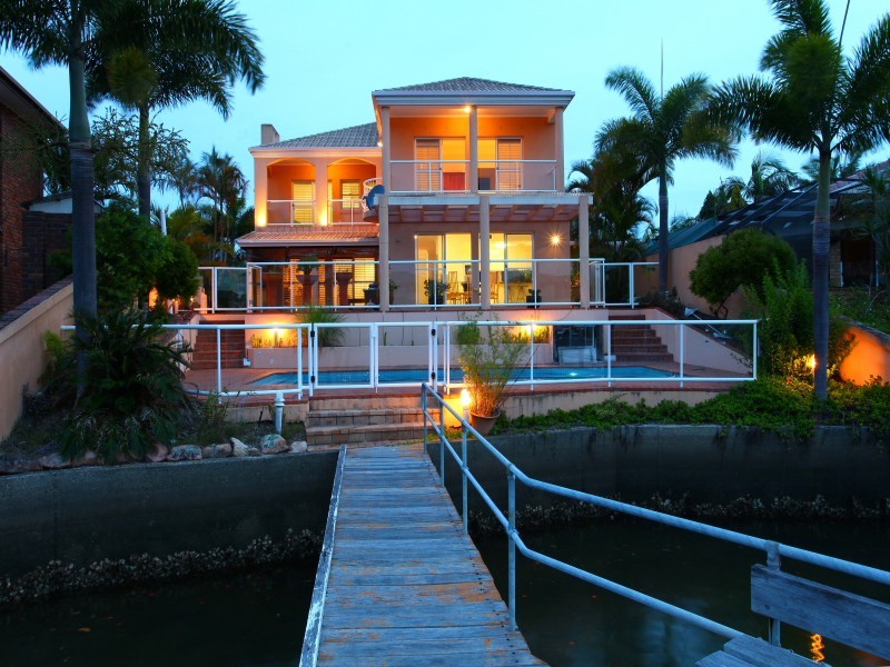 23 Sundance Way, Runaway Bay QLD 4216