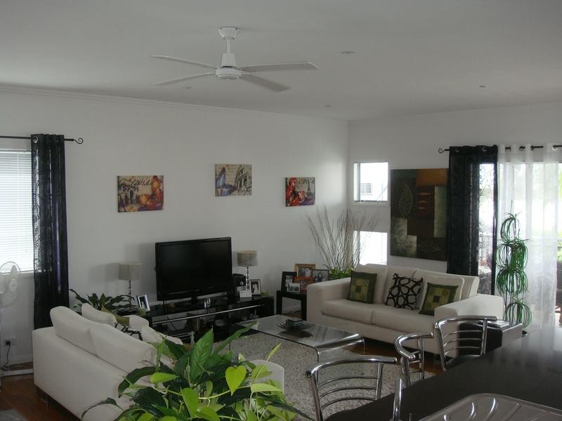 55/181 Lae Drive, Runaway Bay QLD 4216