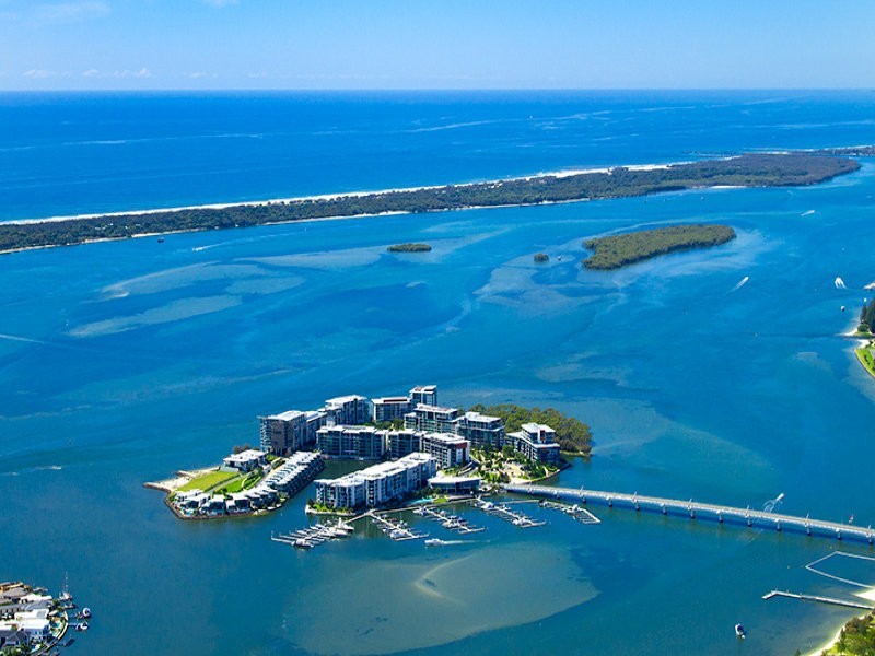 29 Ephraim Island Pde, Paradise Point QLD 4216