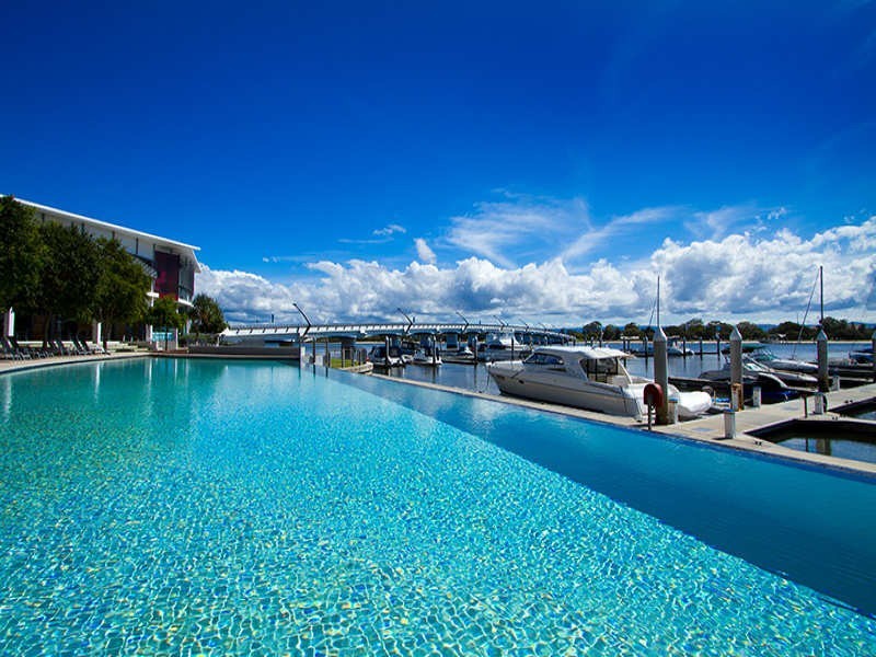 29 Ephraim Island Pde, Paradise Point QLD 4216