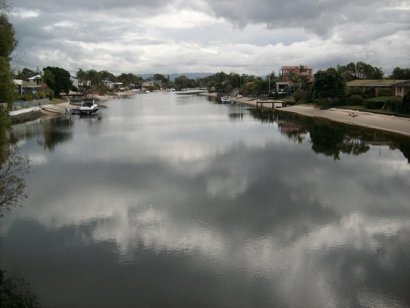 00 T E Peters, Broadbeach Waters QLD 4218