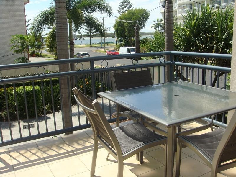 1/5 Taylor St, Biggera Waters QLD 4216