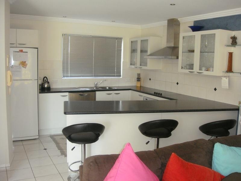 1/5 Taylor St, Biggera Waters QLD 4216