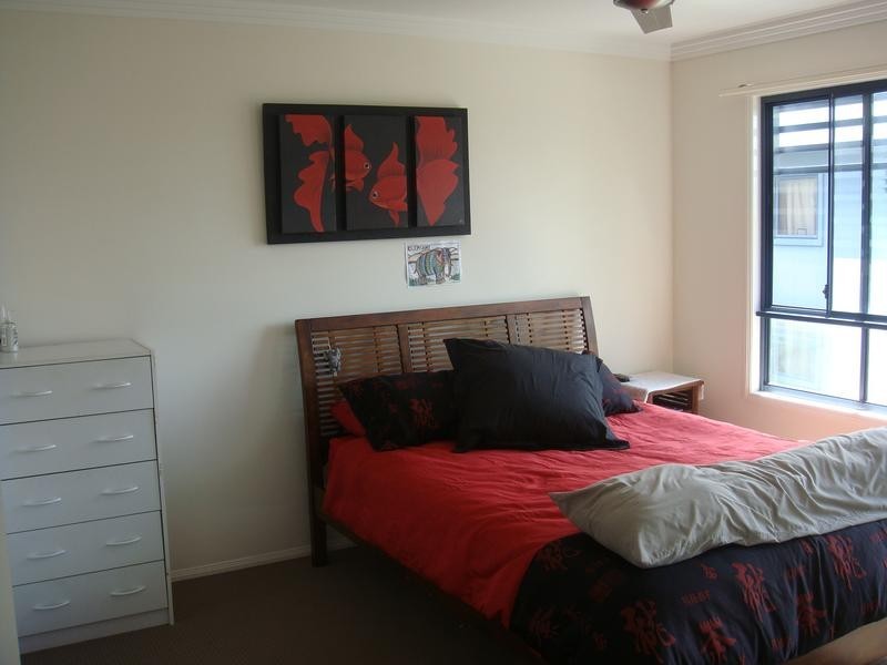 1/5 Taylor St, Biggera Waters QLD 4216