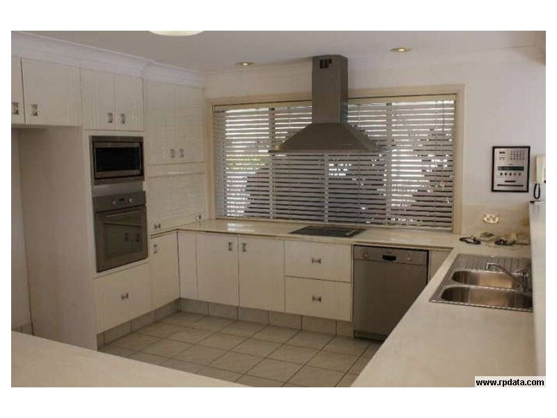 131 Morala, Runaway Bay QLD 4216