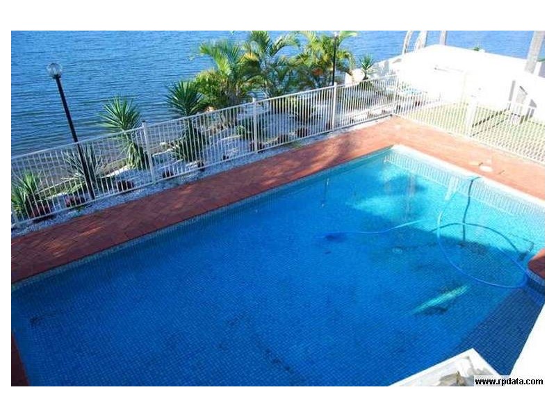 131 Morala, Runaway Bay QLD 4216