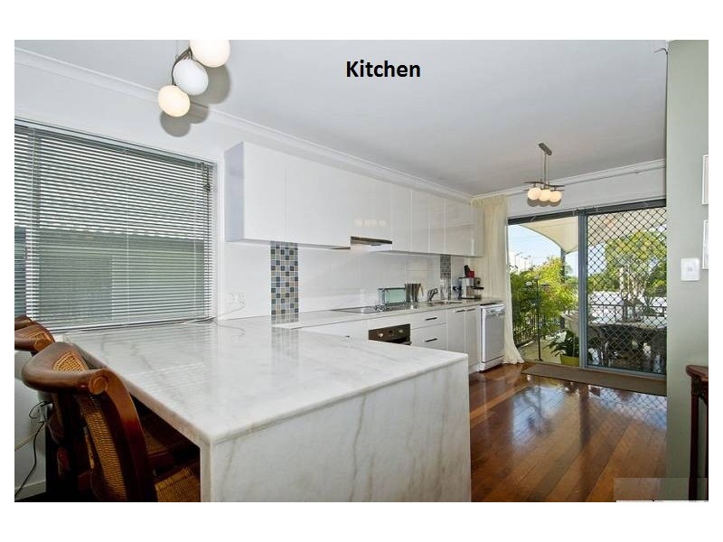 134 Turpin Road, Labrador QLD 4215