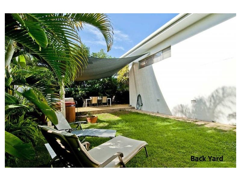 134 Turpin Road, Labrador QLD 4215